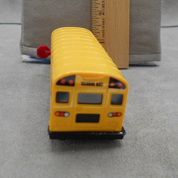 ERTL Community School District School Bus Yellow Stop Sign 46581 - Picture 6 of 7